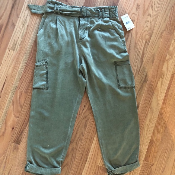 Free People Army Green Cropped Pants - Picture 1 of 4